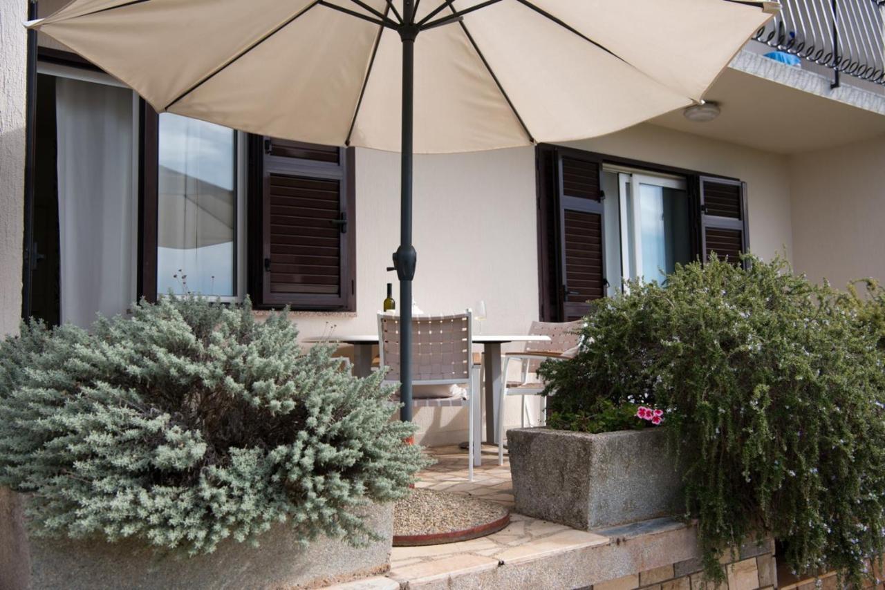 Apartments Sandra Poreč Exterior foto