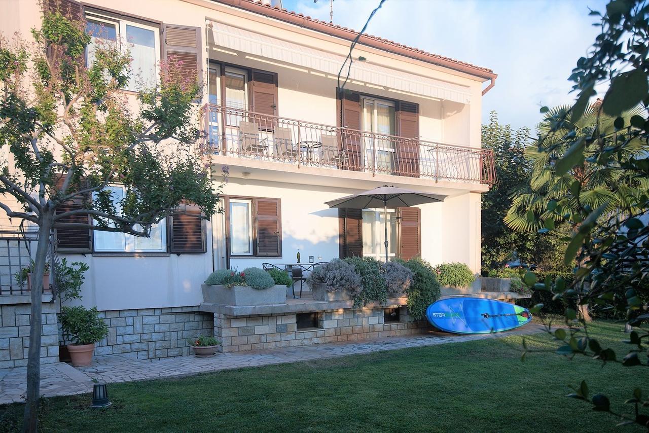Apartments Sandra Poreč Exterior foto